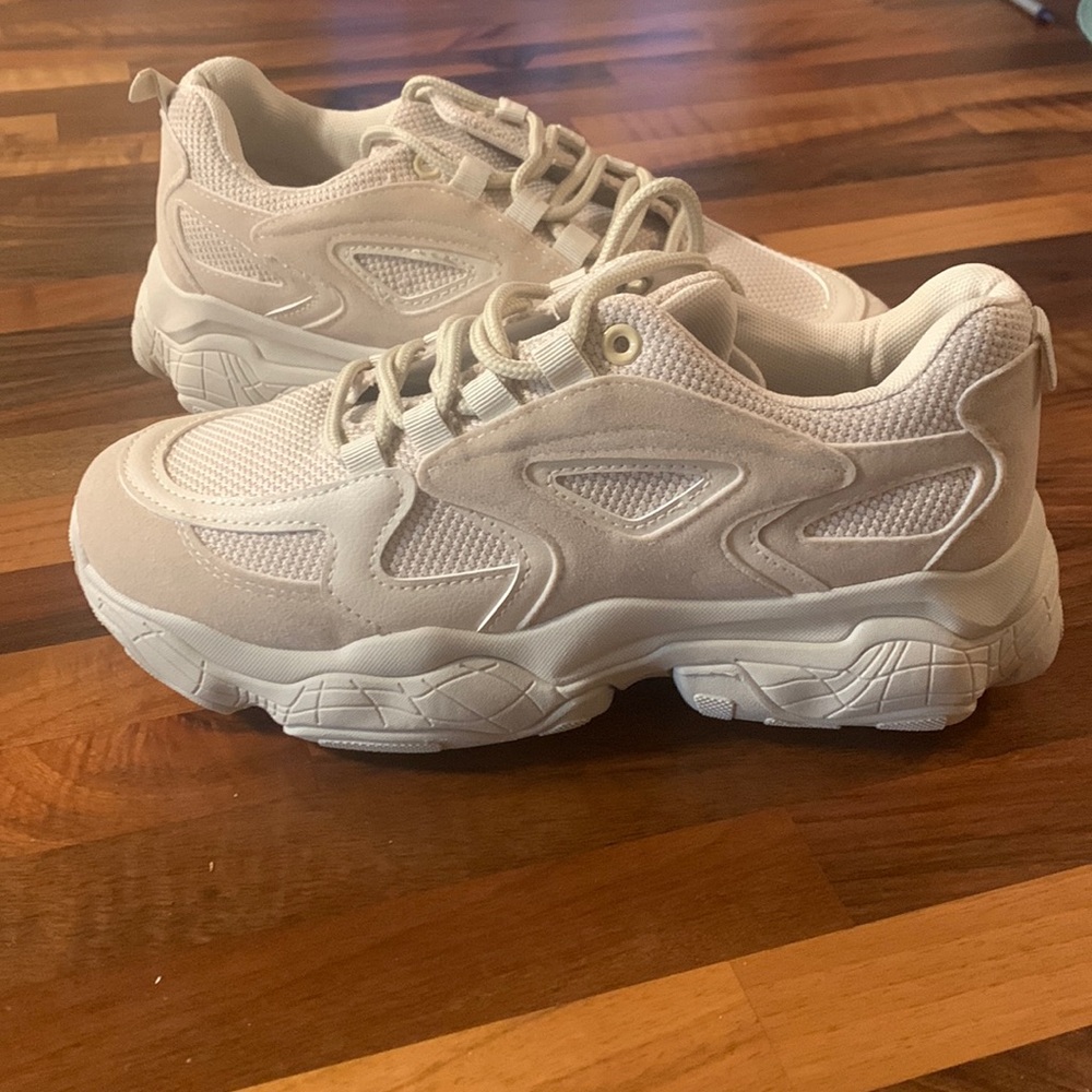 Boohoo Brand Sneakers